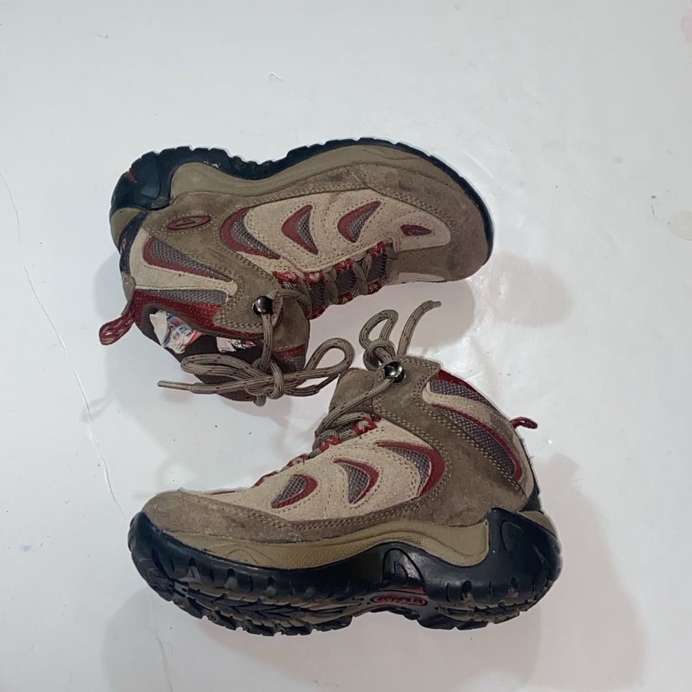 HI TEC 31221 BOY Tormenta JR SHOES SIZE 1 J13.0